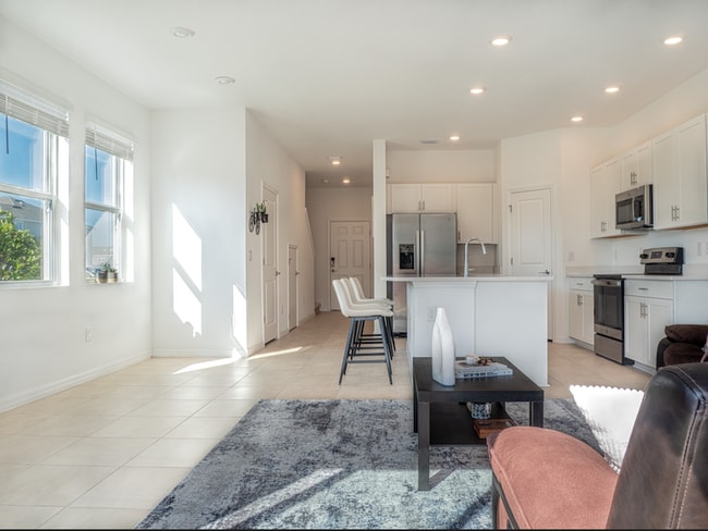 Photo - 2350 Paravane Wy