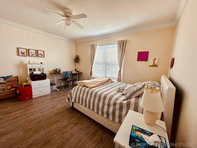 Building Photo - 225 S Tropical Trail Unit 306