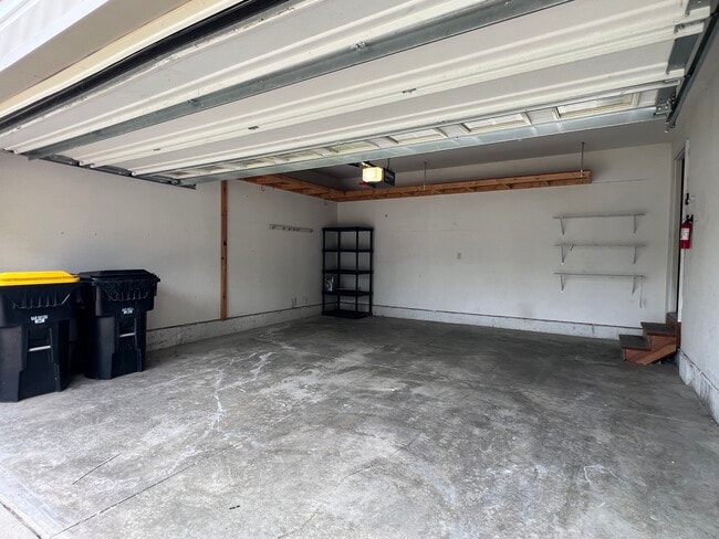 Photo - 480 SE Waco Pl