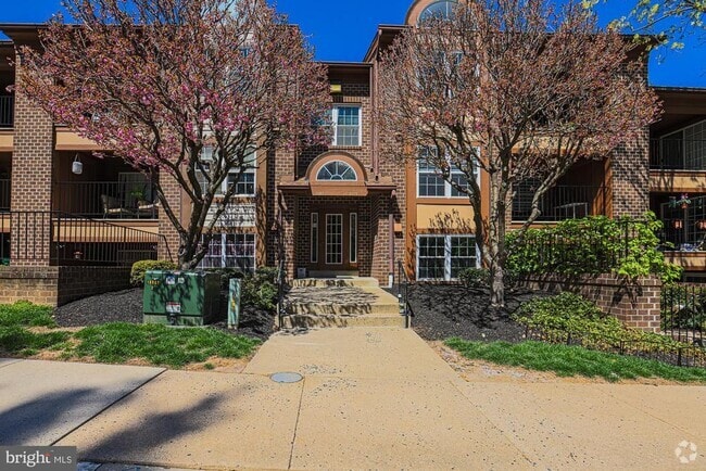 Building Photo - 2107 Woodbox Ln Unit 2107C Rental