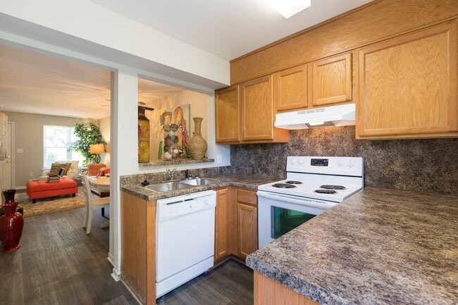 7 Hills Townhomes