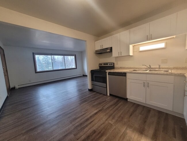 Photo - 1303 Morris Ave