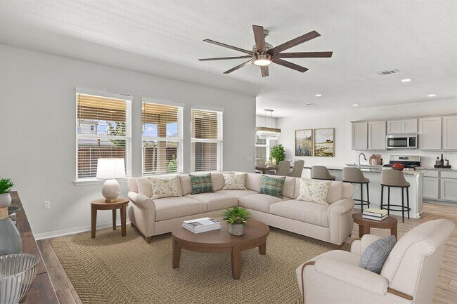 609 Falkland Trace