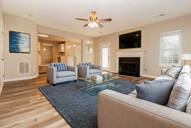 Photo - 7210 Mahogany Dr