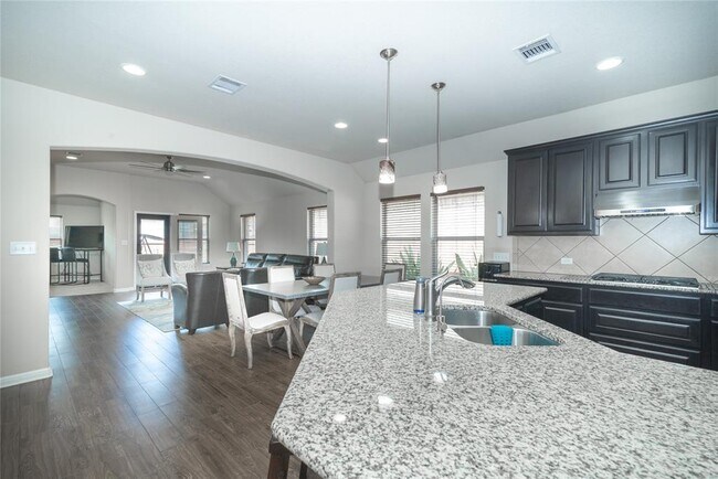 Photo - 8086 Arezzo Dr
