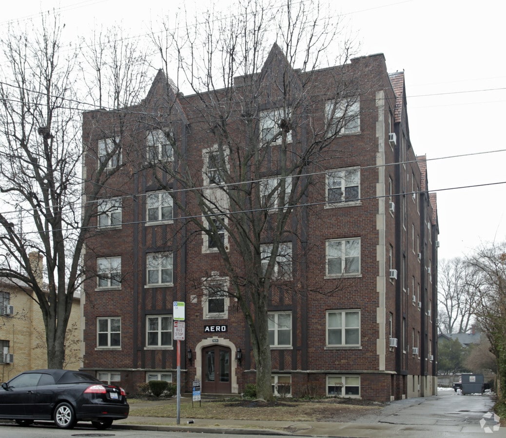 3634 Edwards - The Aero Building Apartments