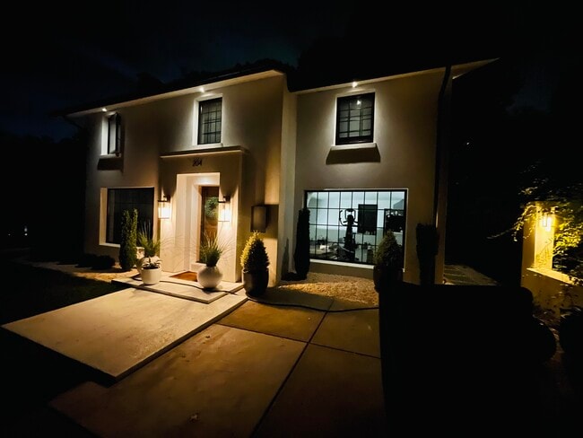 Photo - 204 Datura Dr