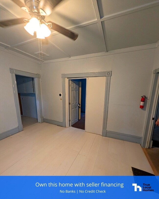 Photo - 1831 S Livingston St