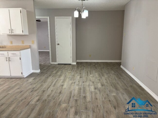 Photo - For Rent - 4 Bed/2 Bath near Goodfellow AFB