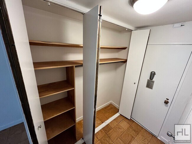 Photo - EAST 36 STREET Unit 6B