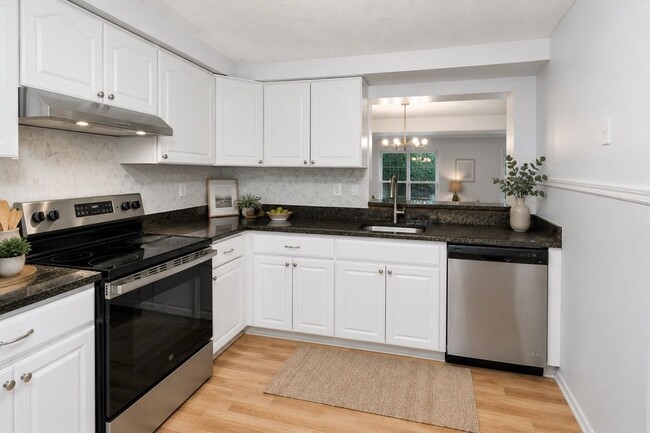 Photo - 508 Palmspring Dr