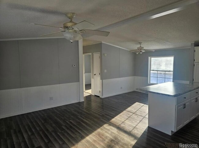 Photo - 6274 Cree Ct