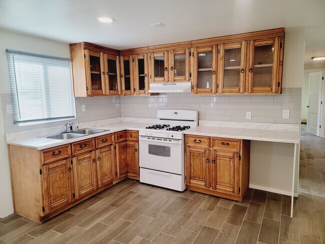 Photo - Charming 3 bedroom, 2 bath mobile home in ...