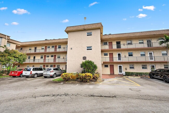 Photo - 701 Lori Dr Unidad 204 Rental