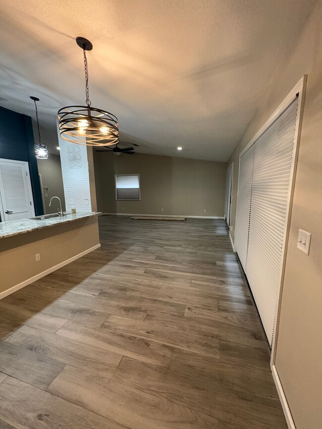 Photo - 6 Santiago Ct Unit 6 Santiago Ct