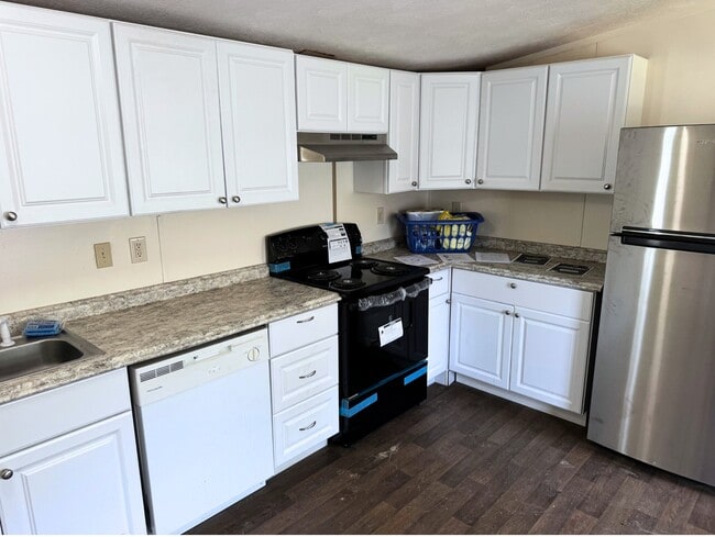 Photo - 1210 Rim Rd