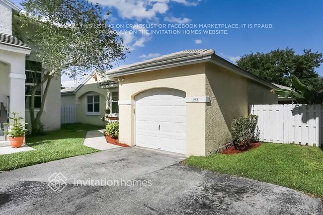 Photo - 9913 NW 9th Ct