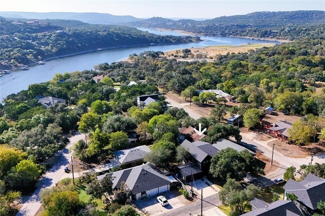 Photo - 18205 Fair Ln