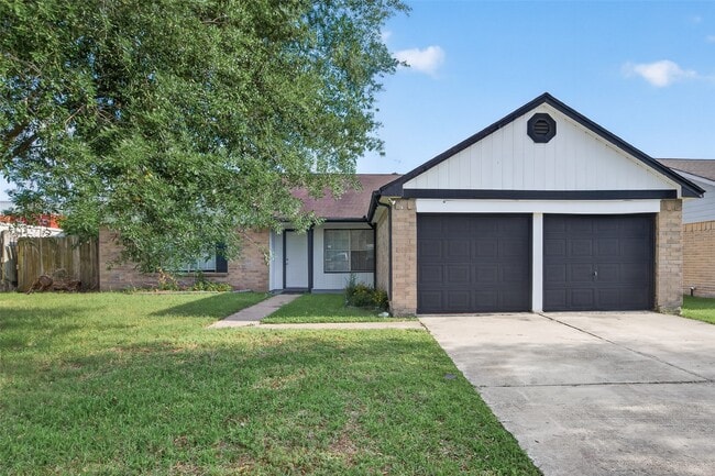 Building Photo - 8203 Lone Quail Dr