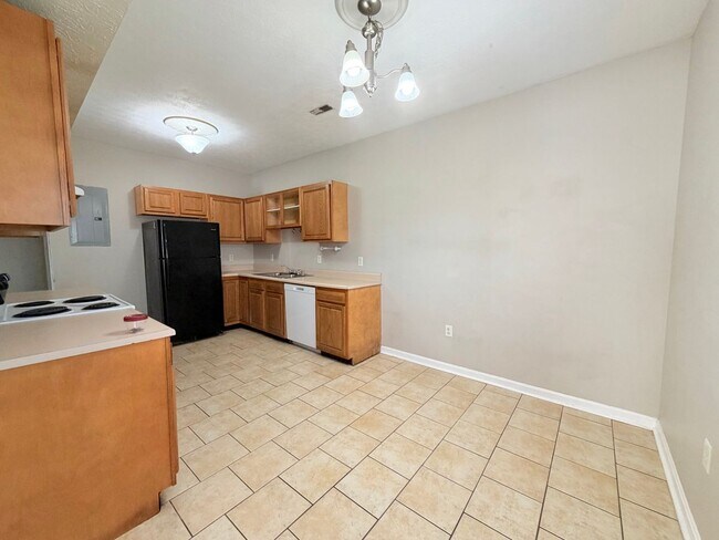 Photo - 135 Woods Trail Unit #2