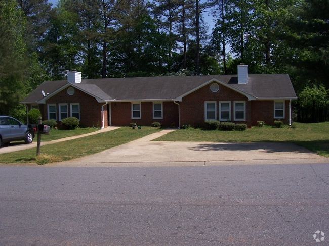 Building Photo - 1906 Patterson Cir Unit 1908 Patterson Circle Rental