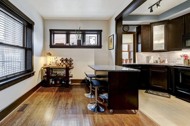 Photo - 658 S 26th Ave