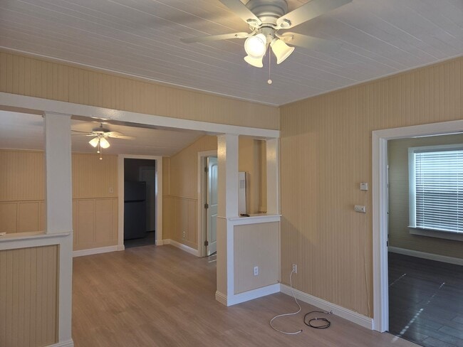 Photo - 717-727b Unit 721