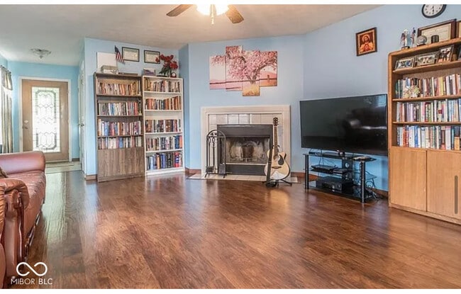 Photo - 113 Gazebo Dr