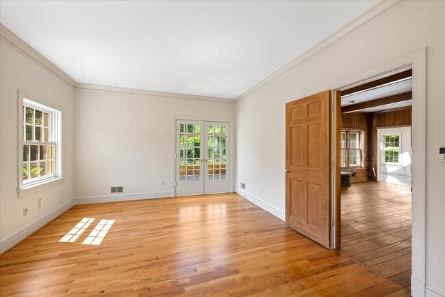 Photo - 1051 Kelso Rd