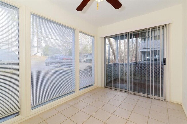 Photo - 208 Natchez Trace