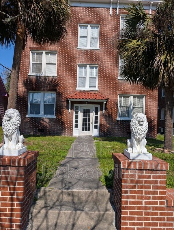 Building Photo - 2619 College St Rental