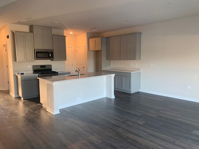 Photo - THREE BEDROOM/2.5 BATH TOWNHOME in Southern Lehigh School District