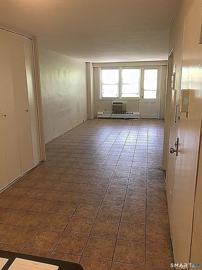 Photo - 444 Bedford St Unit APT 3G