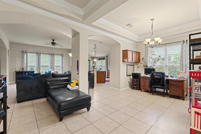 Photo - 11917 Lansdowne Rd