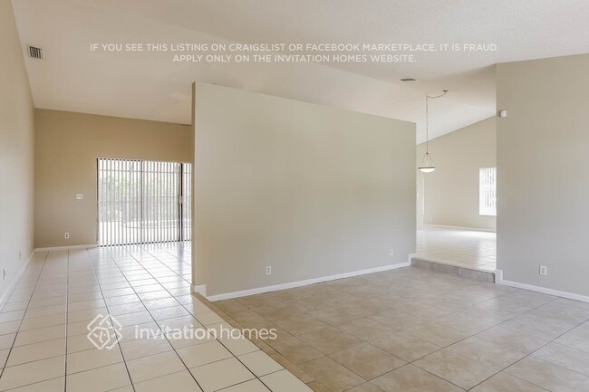 Photo - 3932 NW 55th St