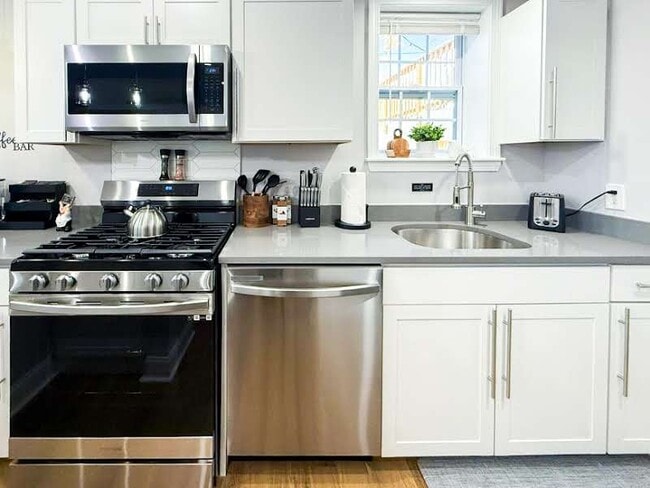 kitchen - 12 Nashua St Apartamentos Unidad 2