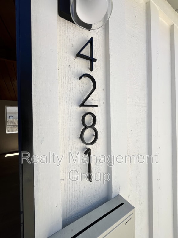 Photo - 4281-87 51st St Unit 4283 51st Street