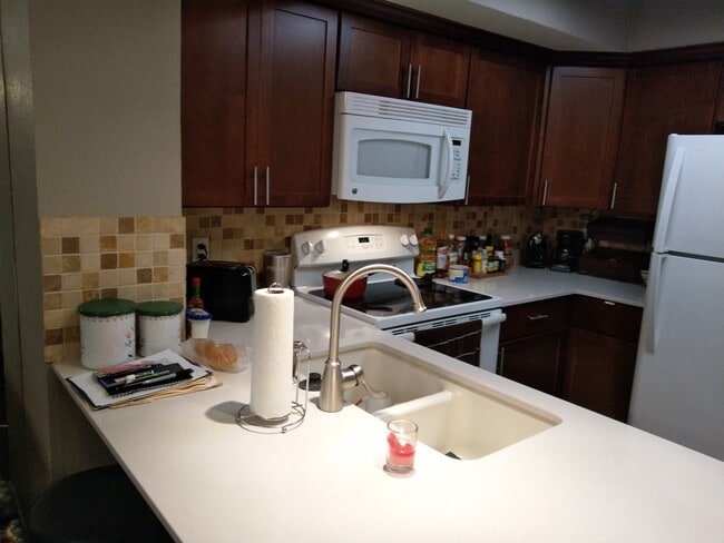 Photo - 2311 Balsam Dr Unit H114