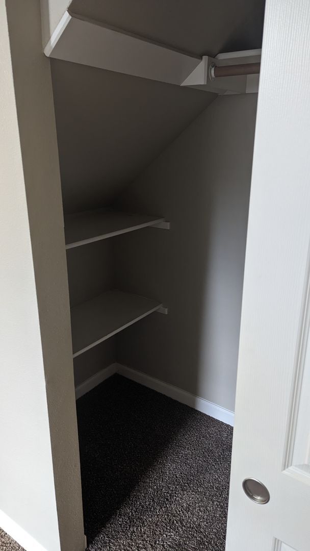 Photo - OR112 Unit B