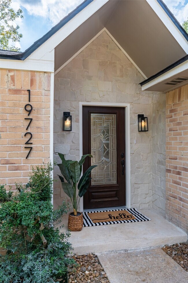 Photo - 19727 Redroot Dr