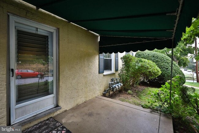 612 Shoemaker Ave