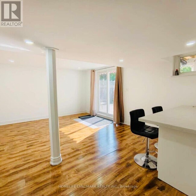 Photo - 18 Rollingwood Dr