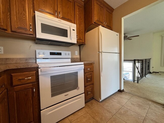 4285 Evergreen Dr