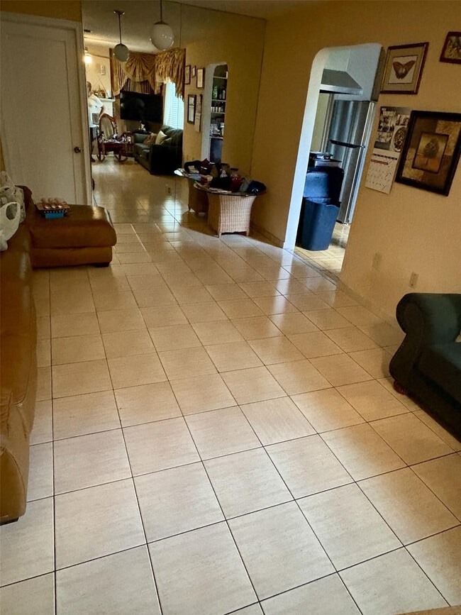 Photo - 10335 NW 26th Ave