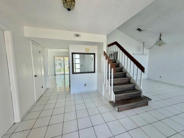 Photo - 2640 Debany Rd