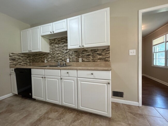 Photo - 5801 Lafayette Ave Unit 5801