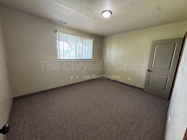 Photo - 777 N 3029th Rd