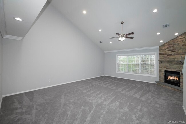 Photo - 82 Village Green Dr Unit 82