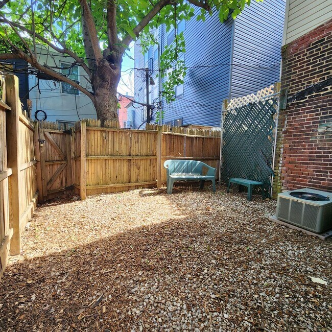 Photo - Bright and spacious one bedroom units in a great location in Brewerytown Unit 1