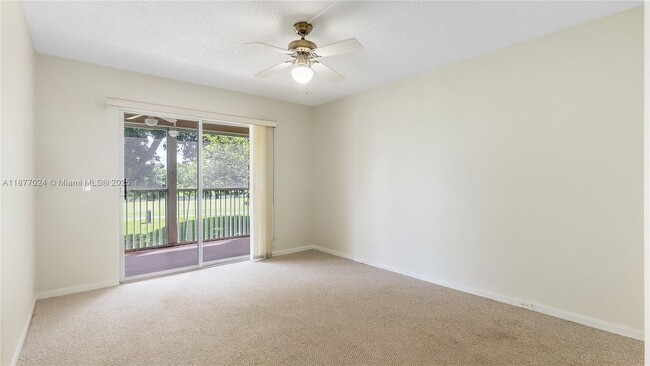 Photo - 251 SW 132nd Way